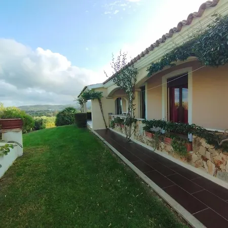 Lolotha 拉卡勒塔