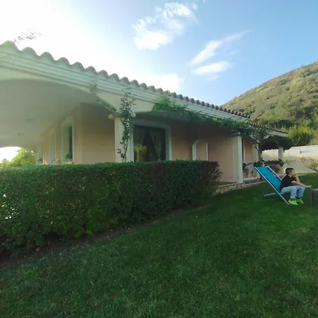 Lolotha * 拉卡勒塔